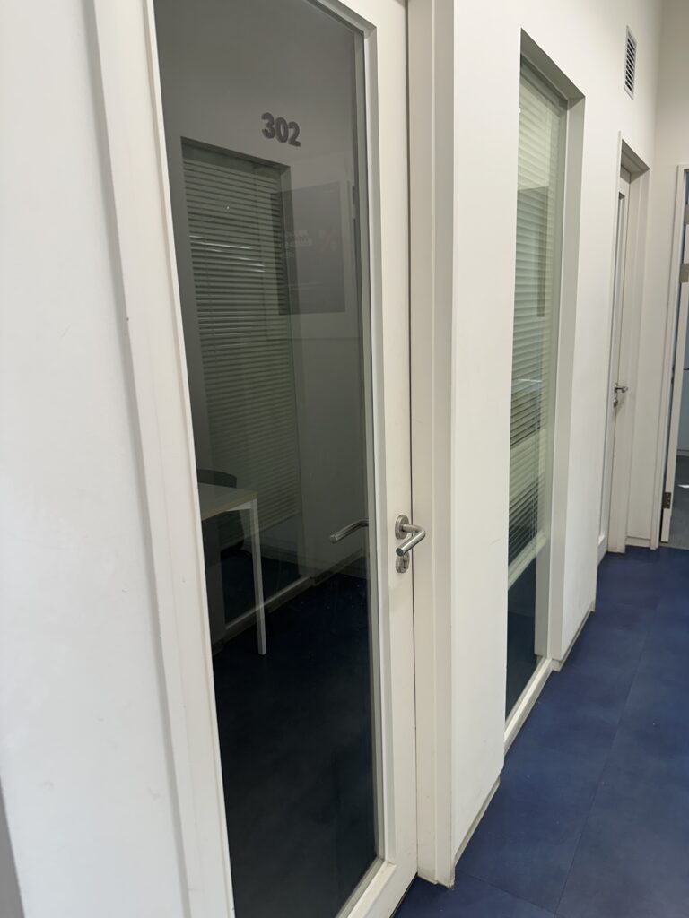 군산 사무실청소 카펫