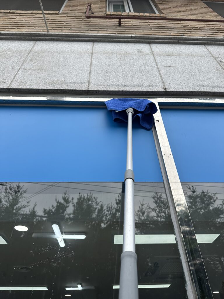 김포 사무실청소 바닥 잔여물 스크래핑 제거