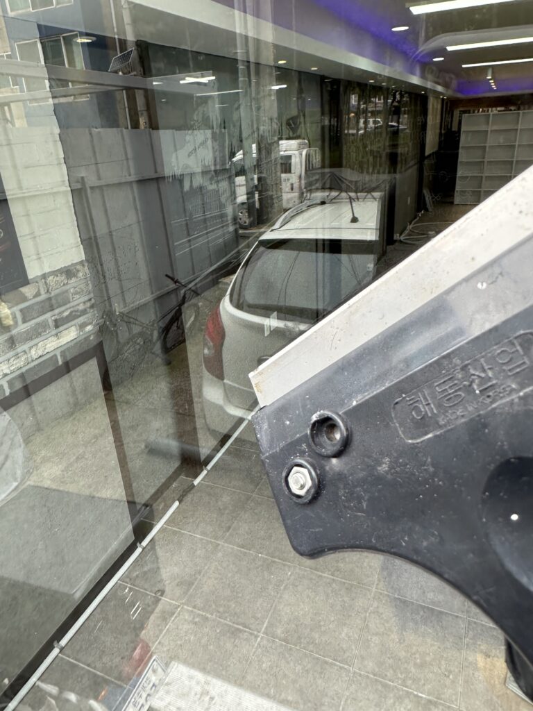 거창군 사무실청소 유리창