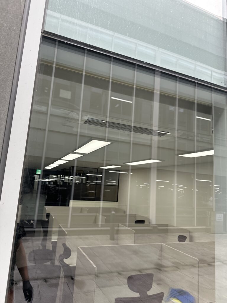 용인 사무실청소 유리창