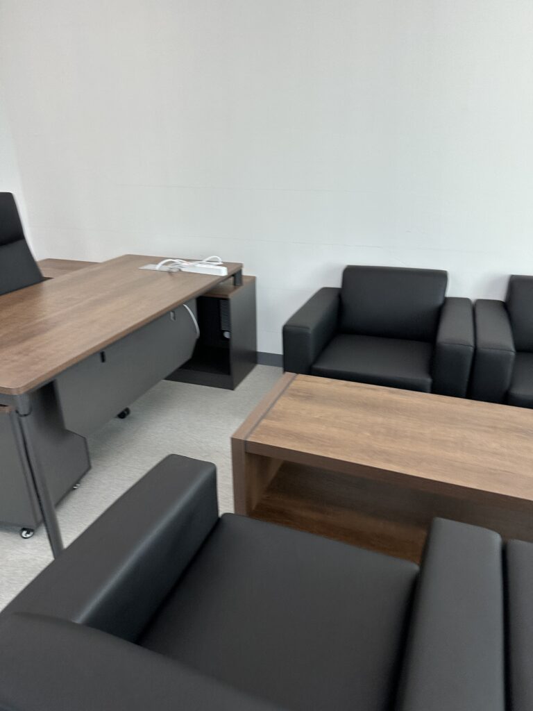 청주 사무실청소 회의실