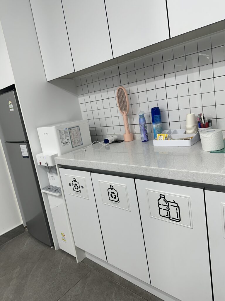 창원 사무실청소 탕비실