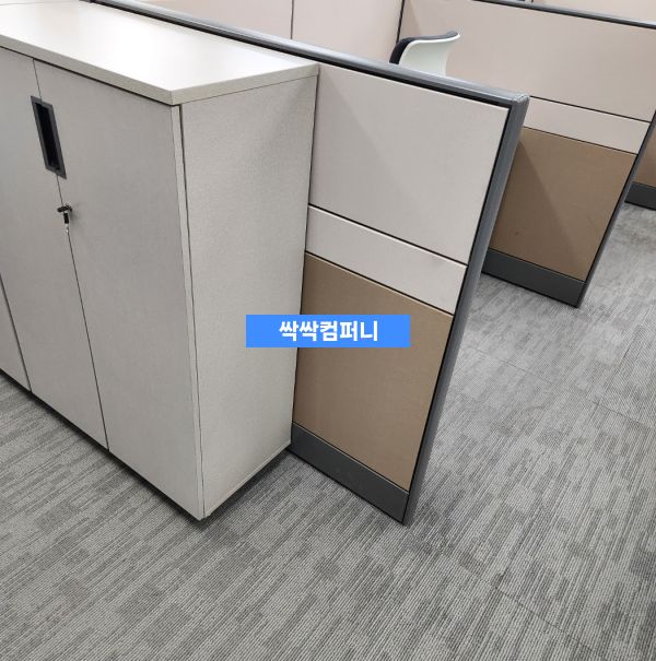 천안 사무실청소 카펫 오염 제거 전