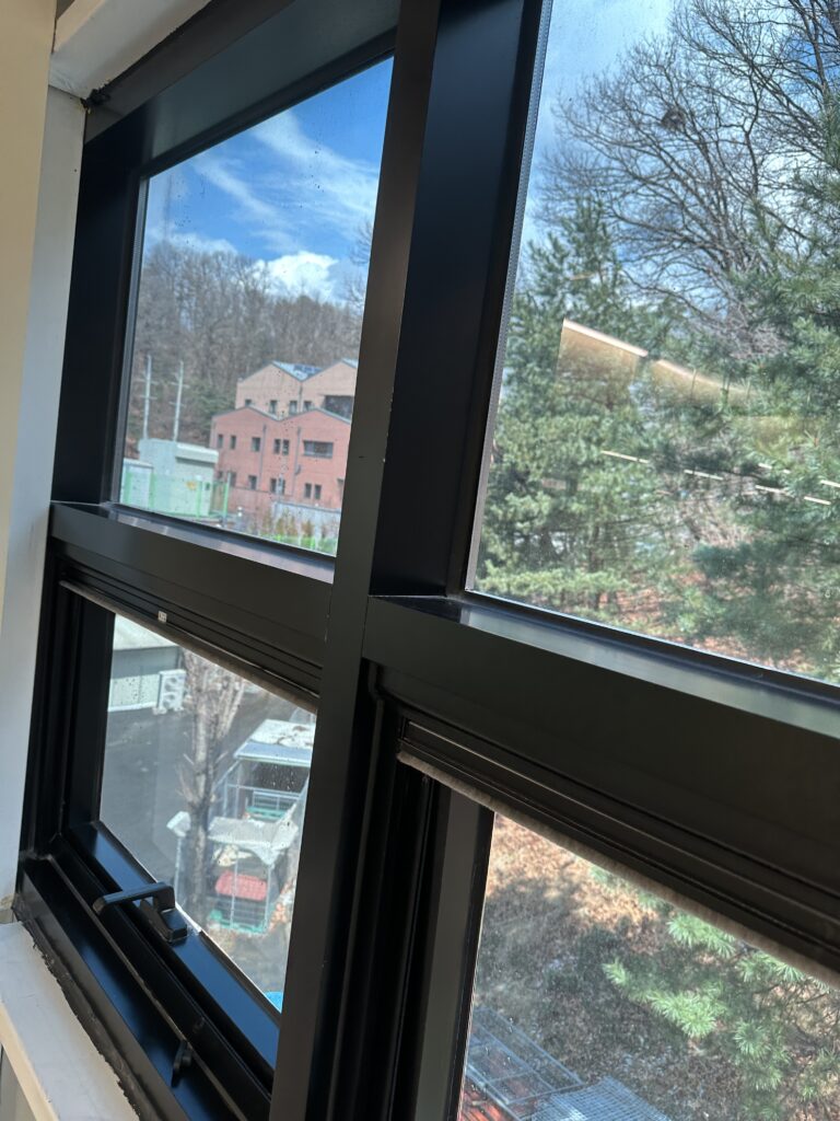 종로 사무실청소 유리창