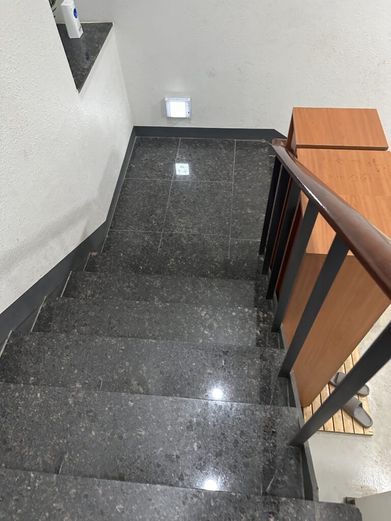 금천 사무실청소 계단