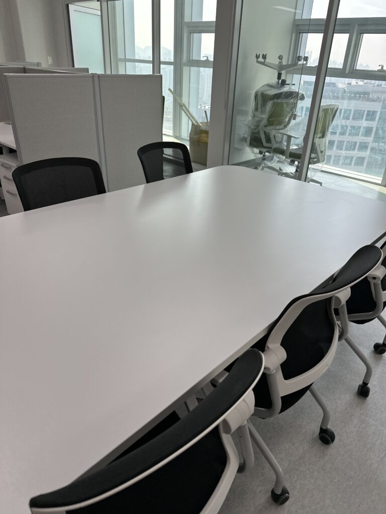 종로 사무실청소 사무실내부