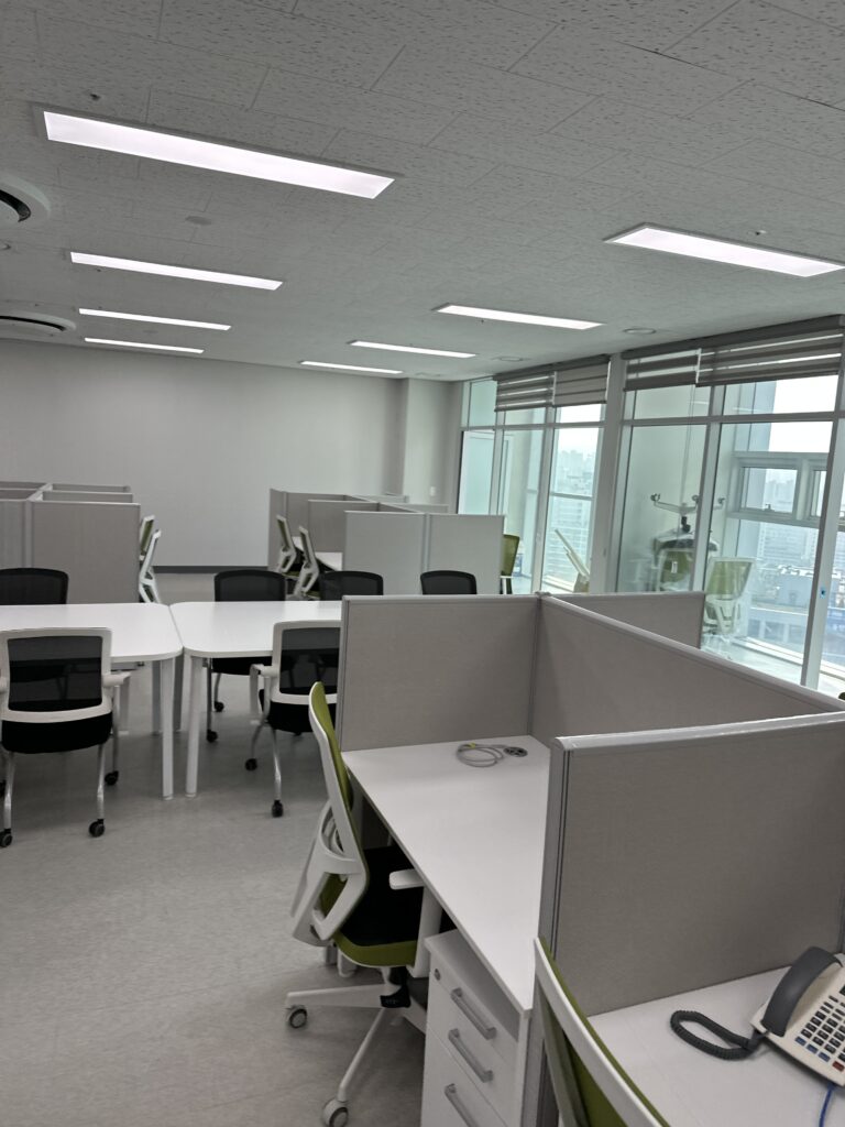 오산 사무실청소 사무실내부