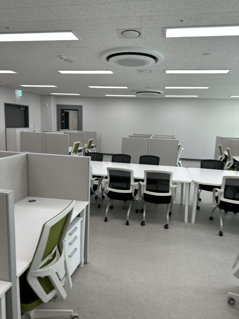 종로 사무실청소 사무실내부