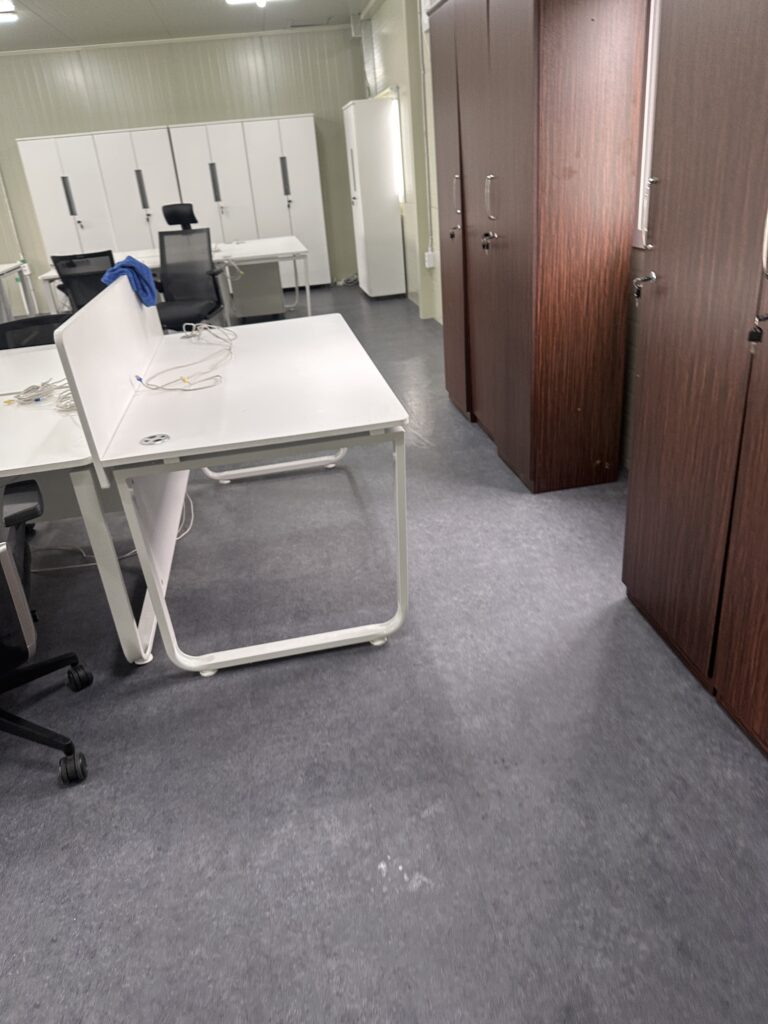 논현동 사무실청소 사무실내부