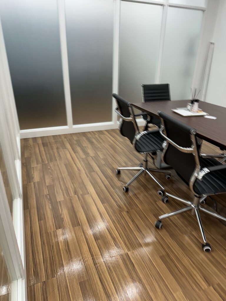 안산시 사무실청소 사무실내부