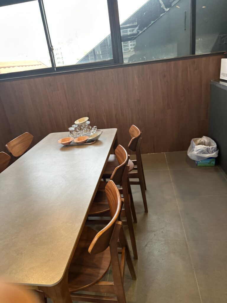 서초 사무실청소 휴게실