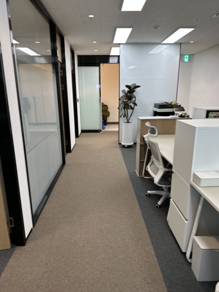 서초구 사무실청소 사무실내부