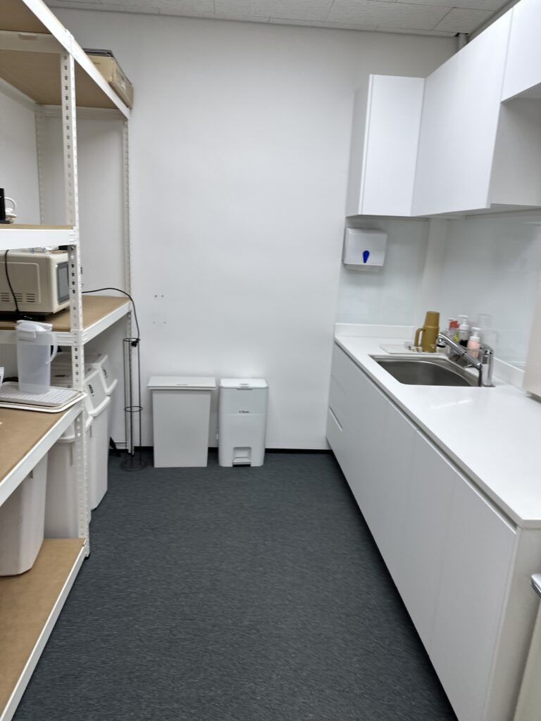 분당 사무실청소 탕비실