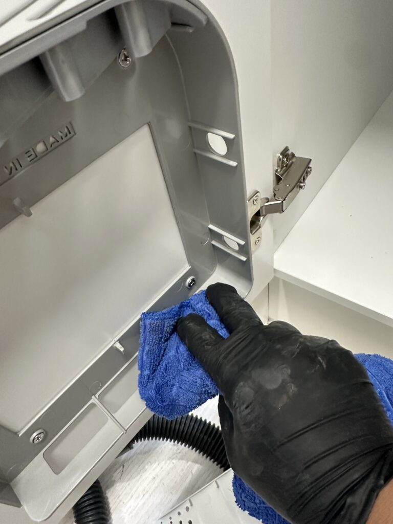 구로 사무실청소 틈새청소