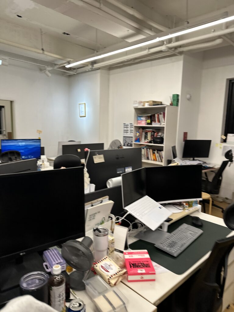 서초구 사무실청소 사무실내부