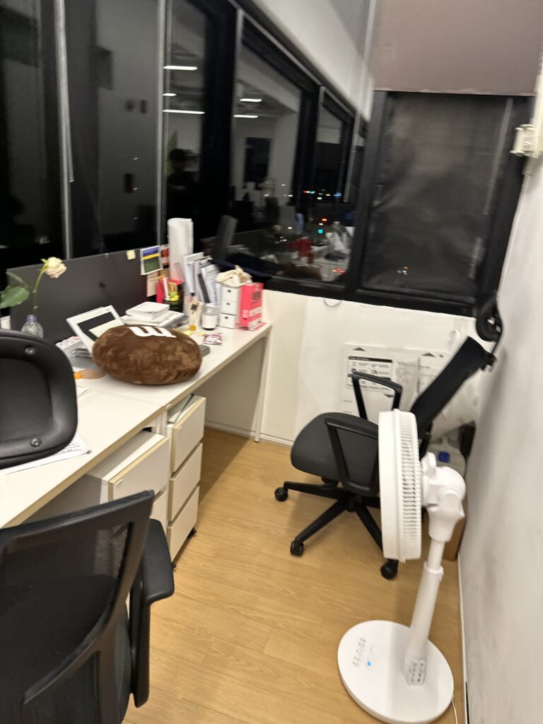 세종 사무실청소 사무실내부