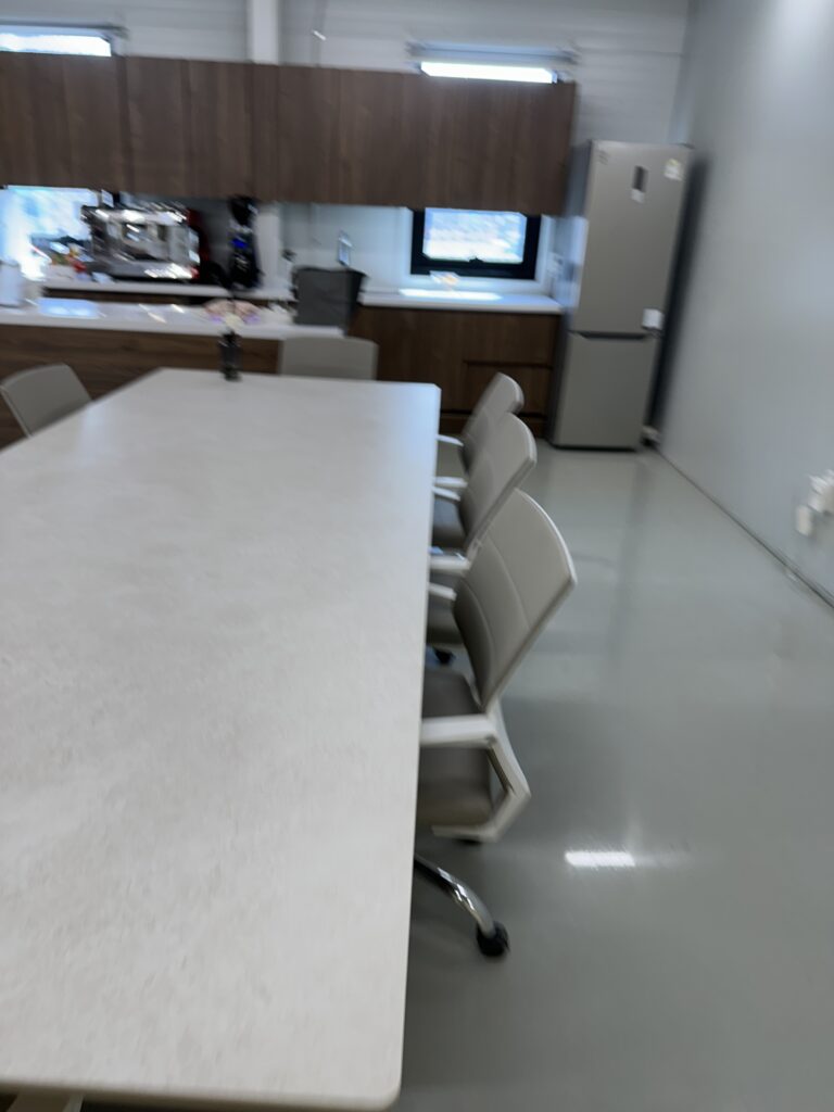 충무로 사무실청소 사무실내부