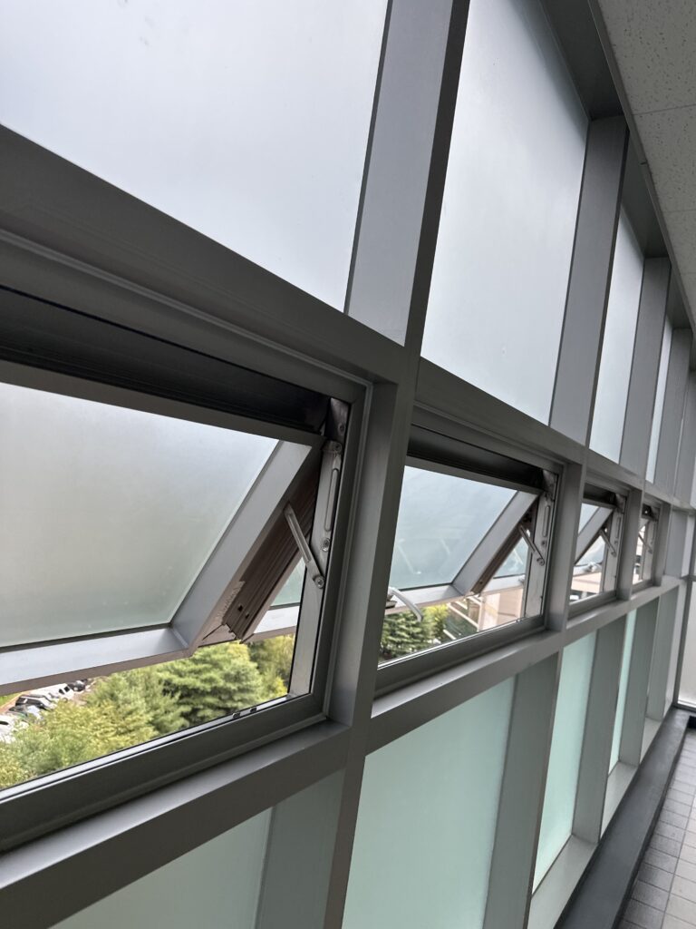 김천 사무실청소 유리창