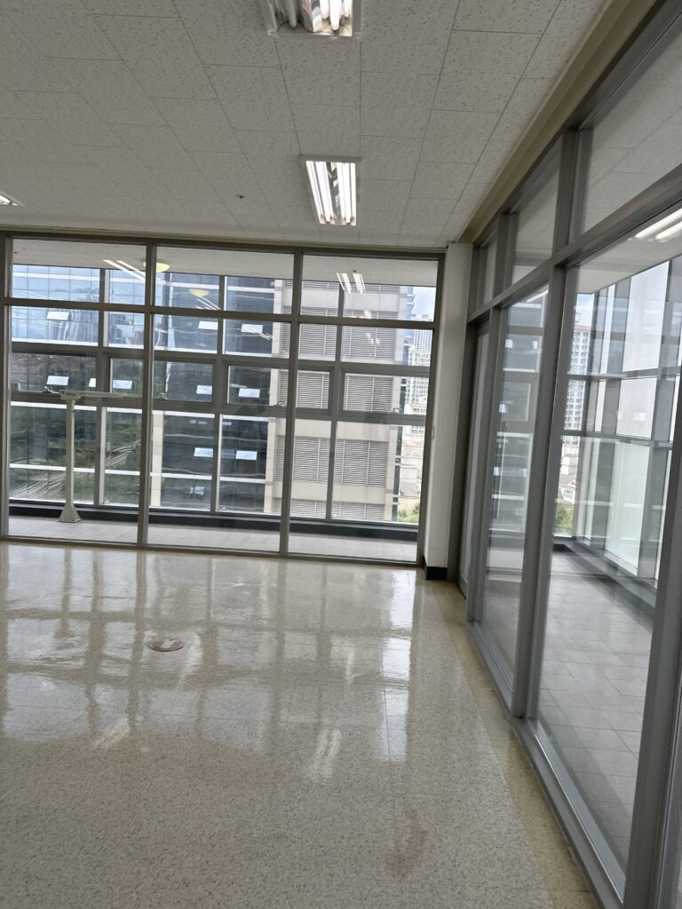 판교 사무실청소 바닥