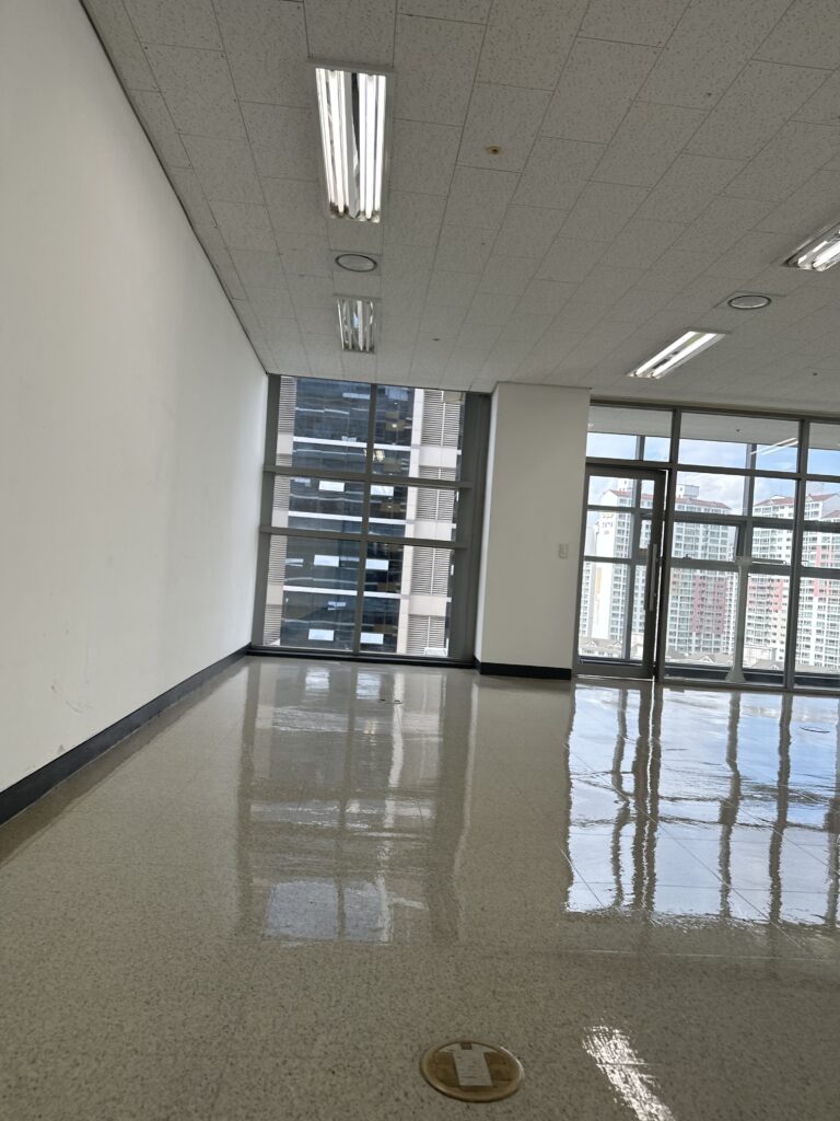 교대 사무실청소 바닥코팅