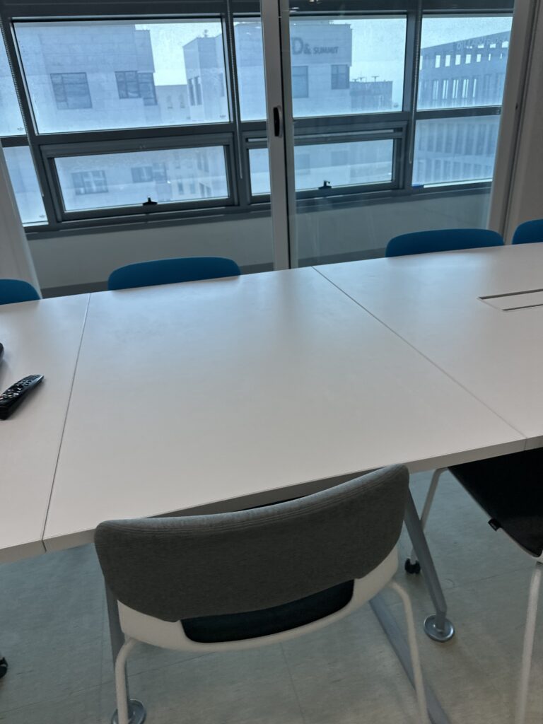 평촌 사무실청소 회의실