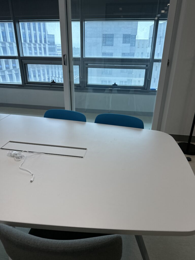 판교 사무실청소 사무실내부