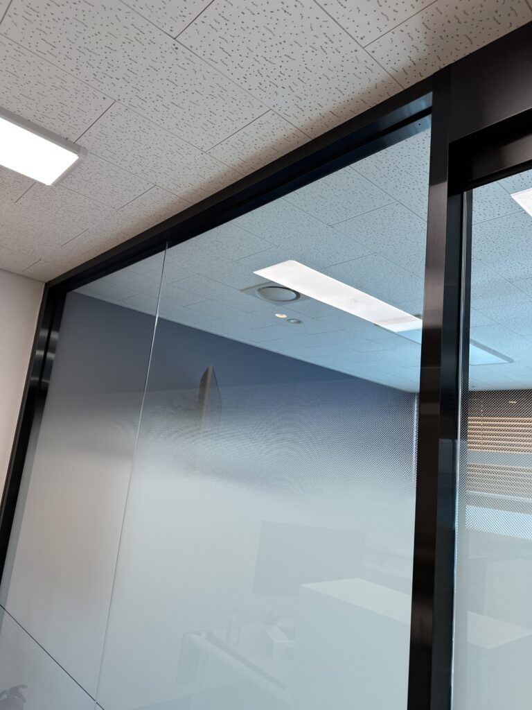 서초구 사무실청소 유리창