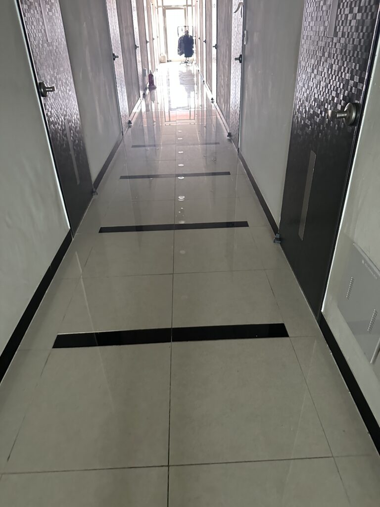 여의도 사무실청소 복도