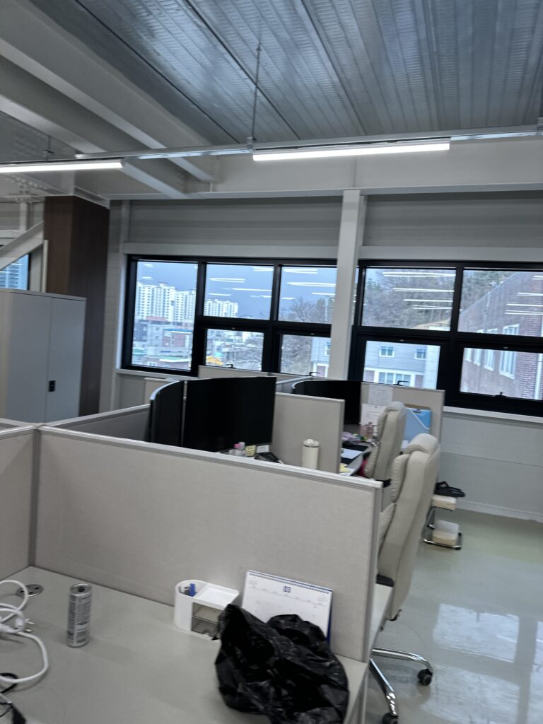 당진 사무실청소 사무실내부