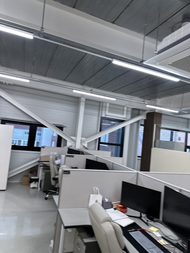 대전 사무실청소 사무실내부