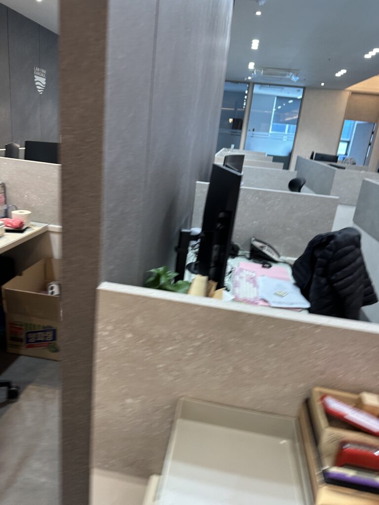 세종시 사무실청소 사무실내부