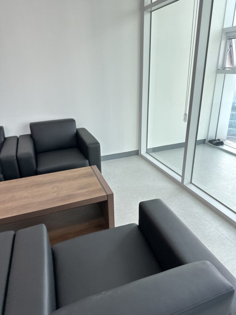 청주 사무실청소 사무실내부