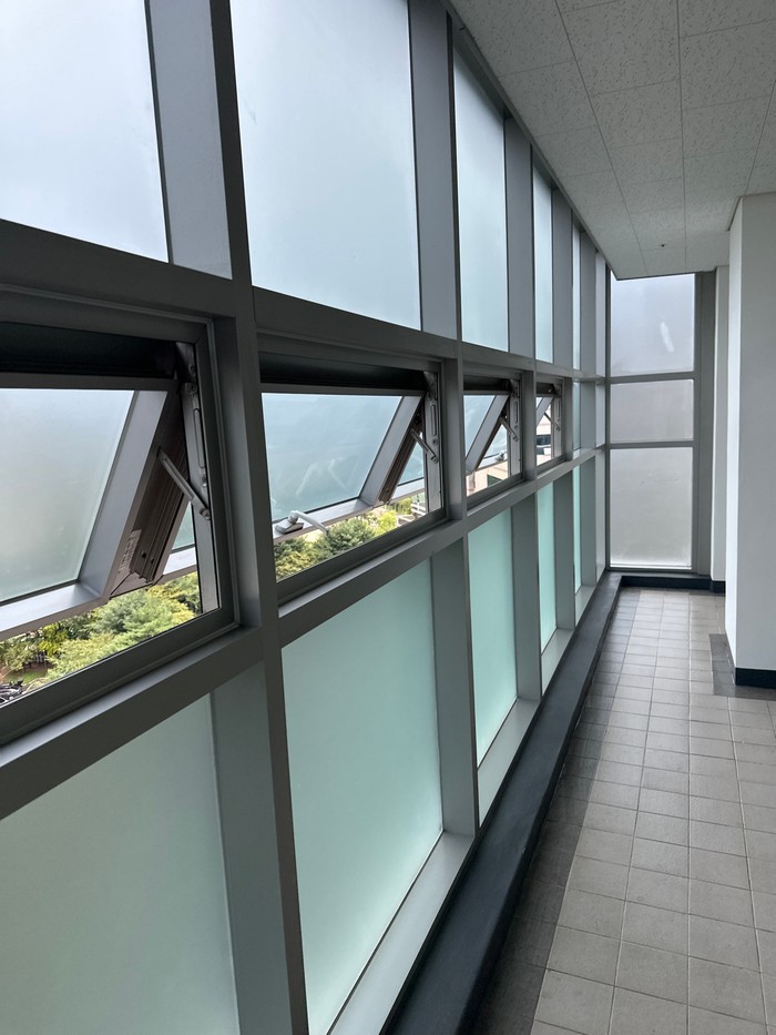 울산 사무실청소 유리창