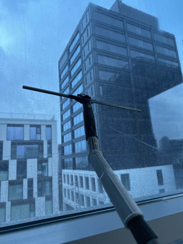 의왕 사무실청소 유리창