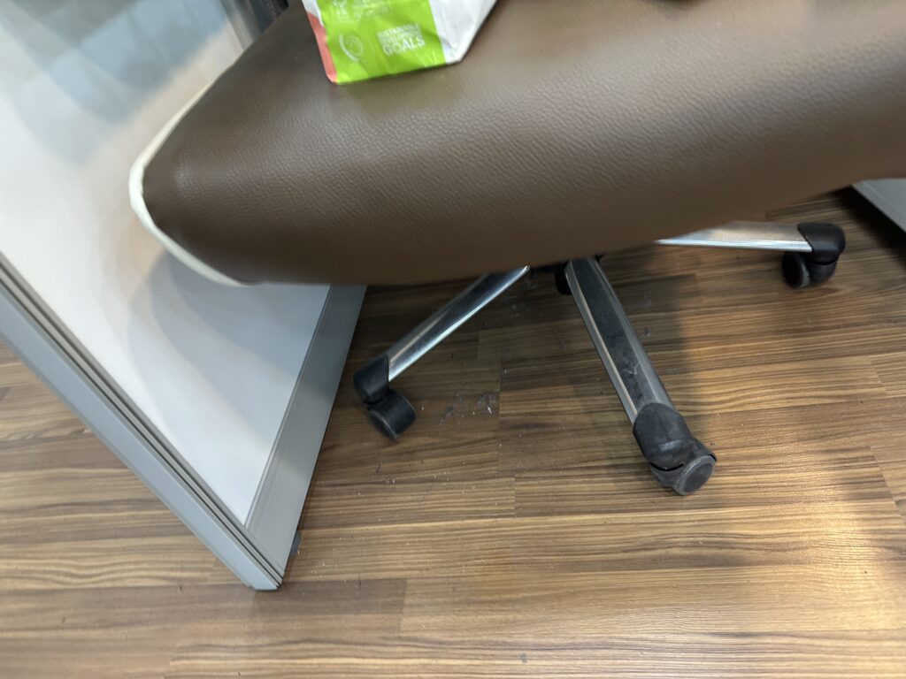 당산 사무실청소 틈새