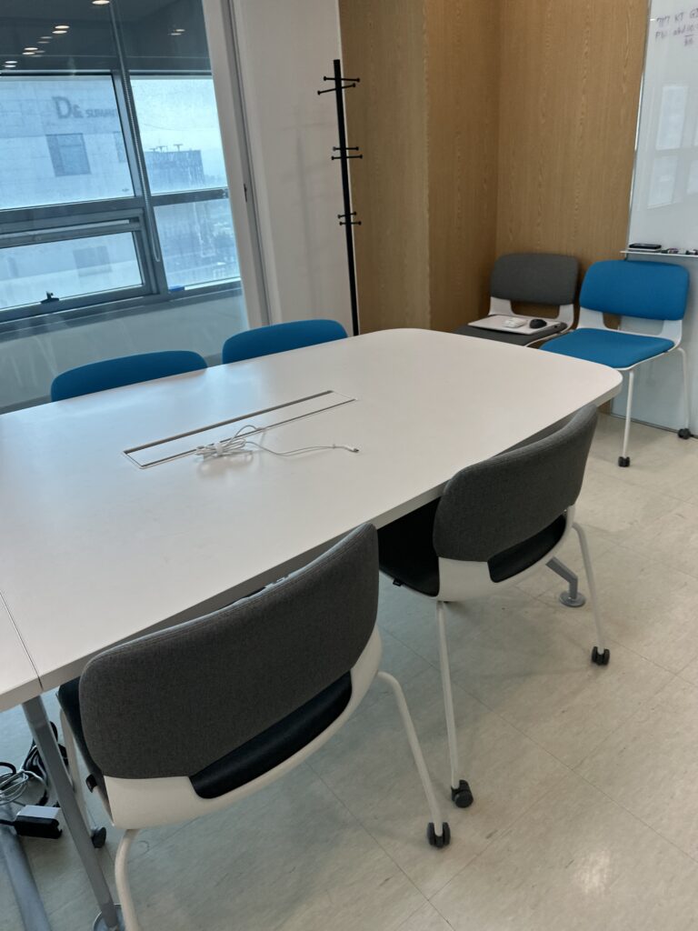 안성 사무실청소 회의실