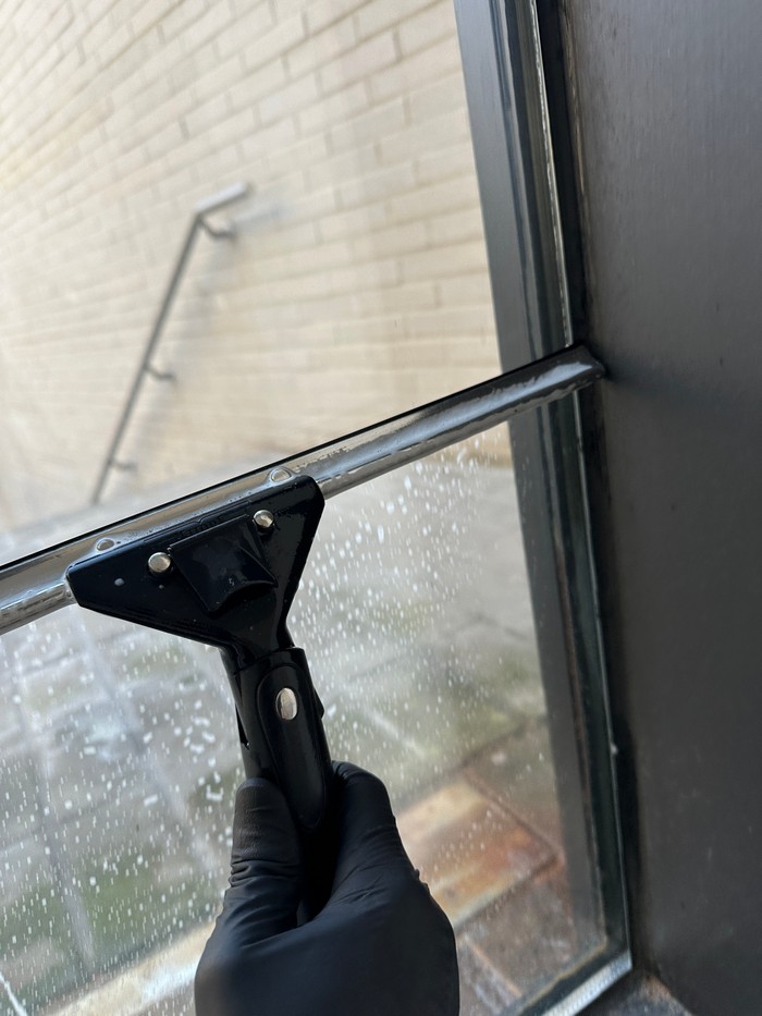 남대문 사무실청소 유리창