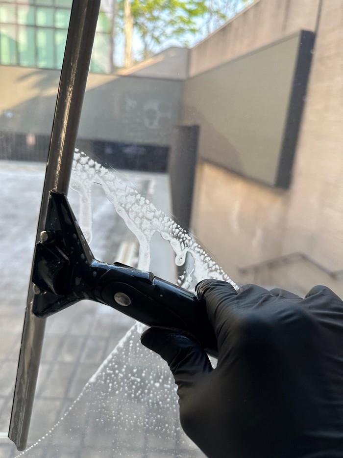 용인 사무실청소 유리창