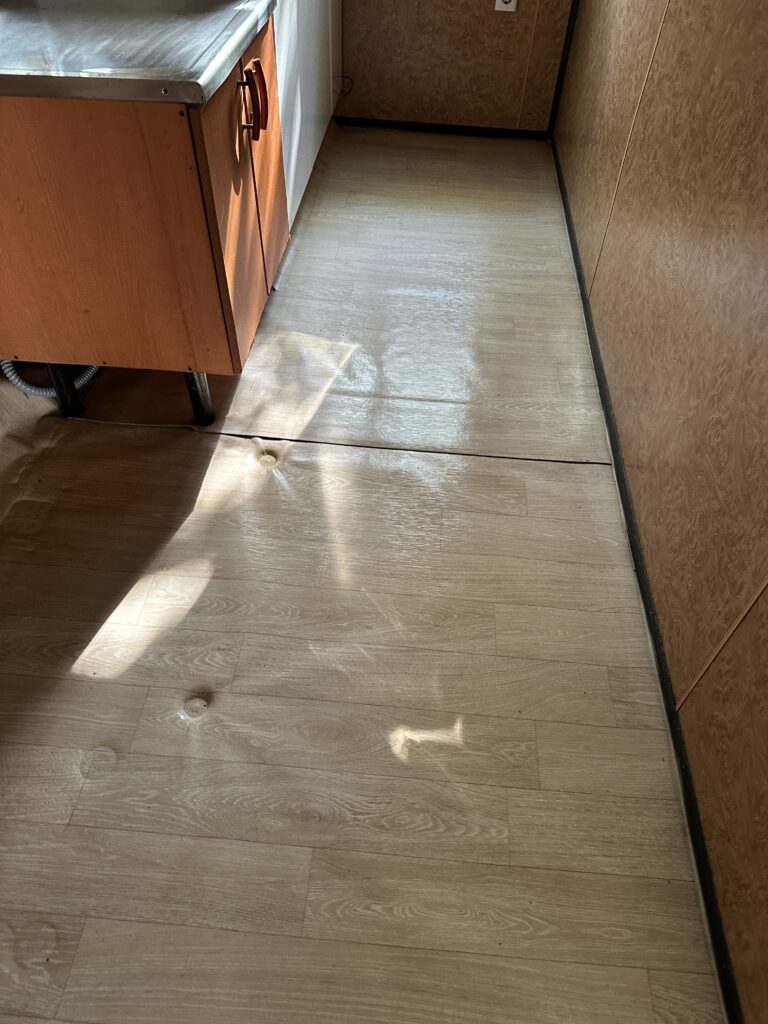 진천 사무실청소 틈새