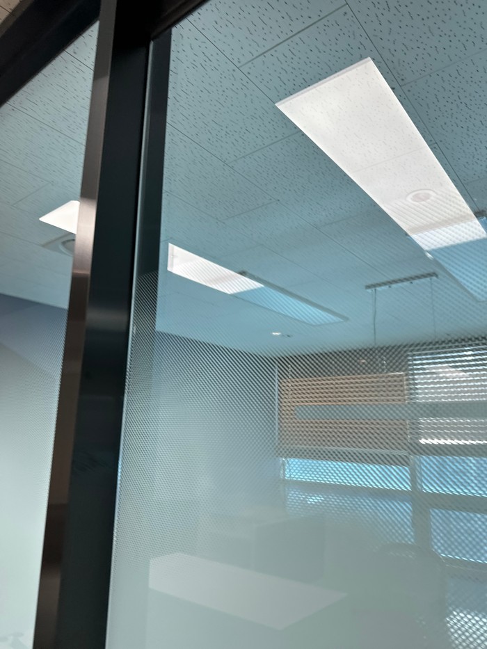 교대 사무실청소 유리창