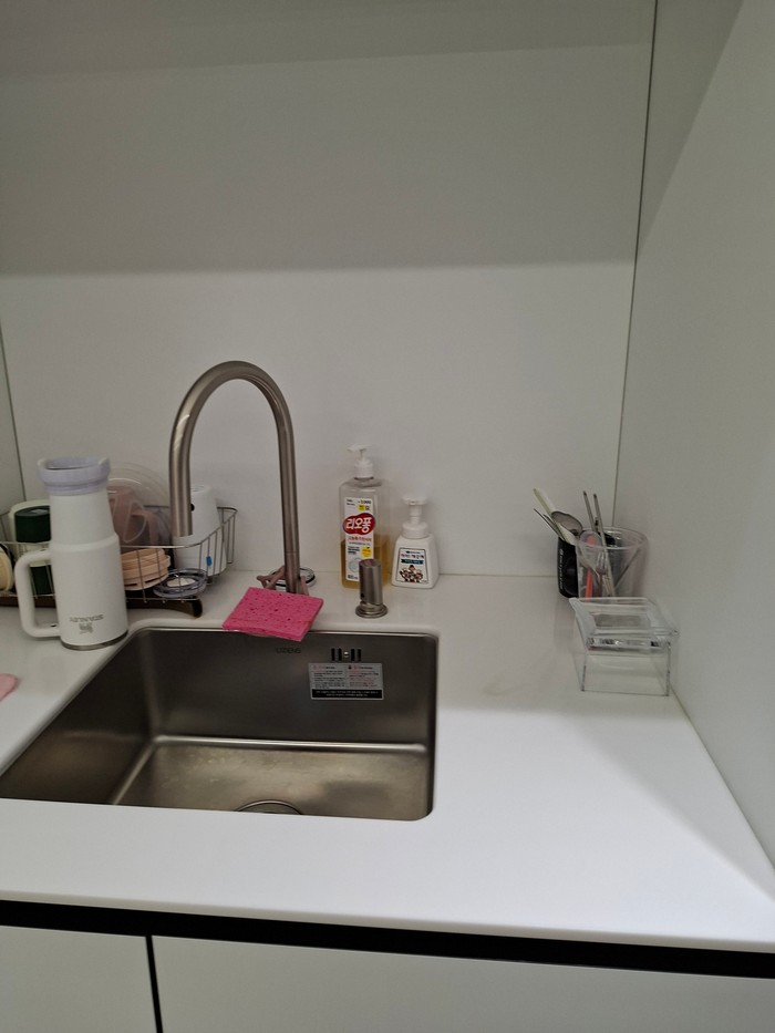 강남 사무실청소 탕비실