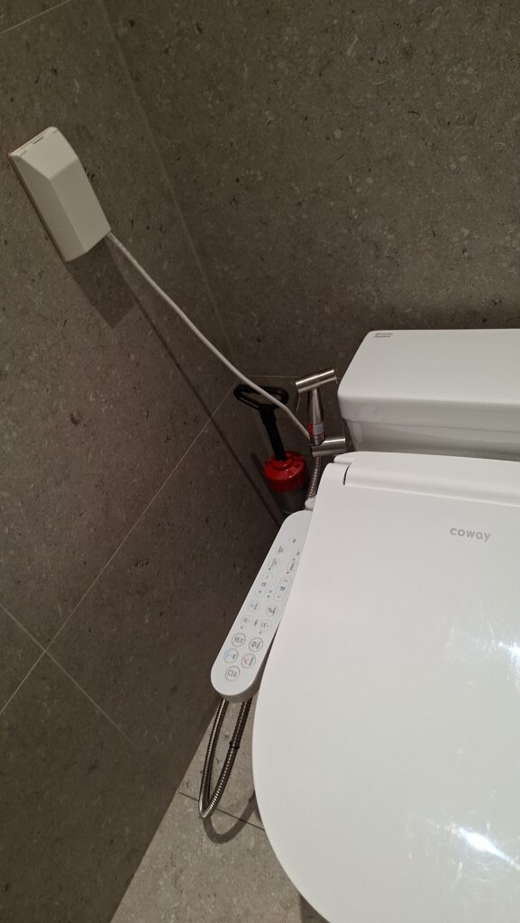 청주 사무실청소 화장실