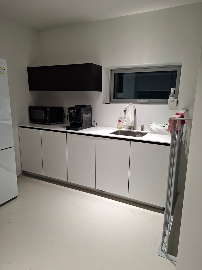 교대 사무실청소 탕비실