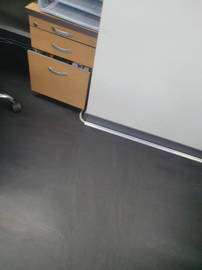 강남 사무실청소 바닥