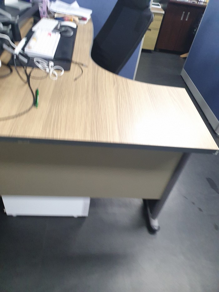 강릉 사무실청소 책상