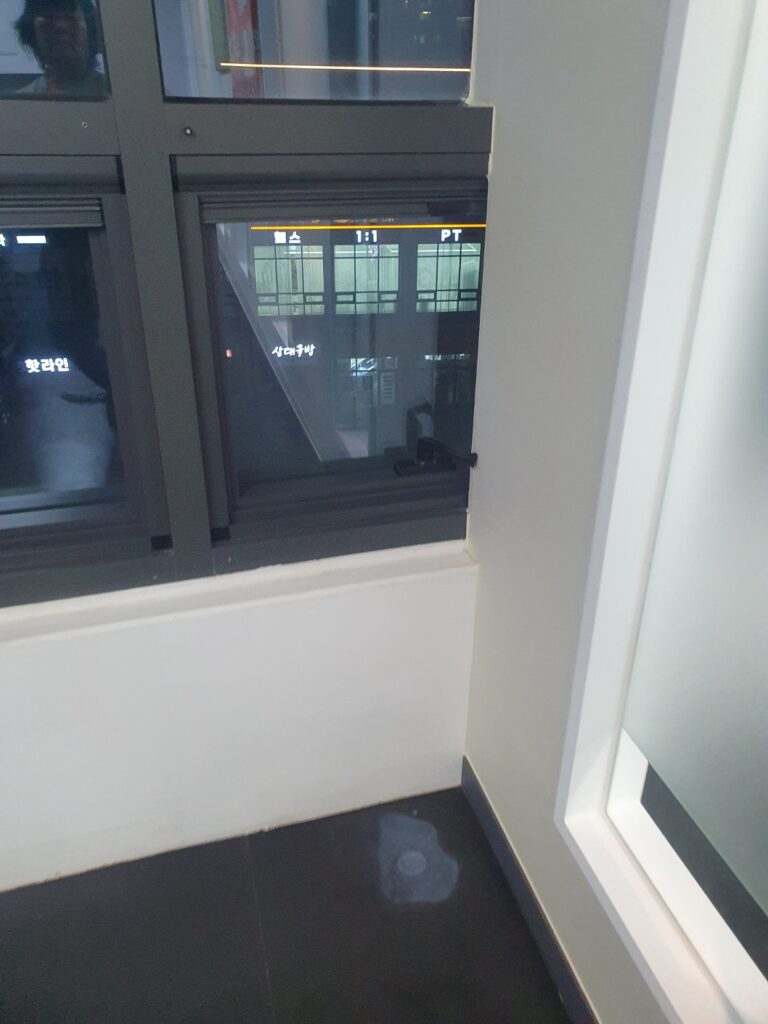시흥 사무실청소 유리창