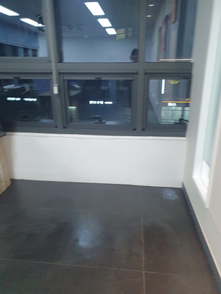 수성구 사무실청소 바닥