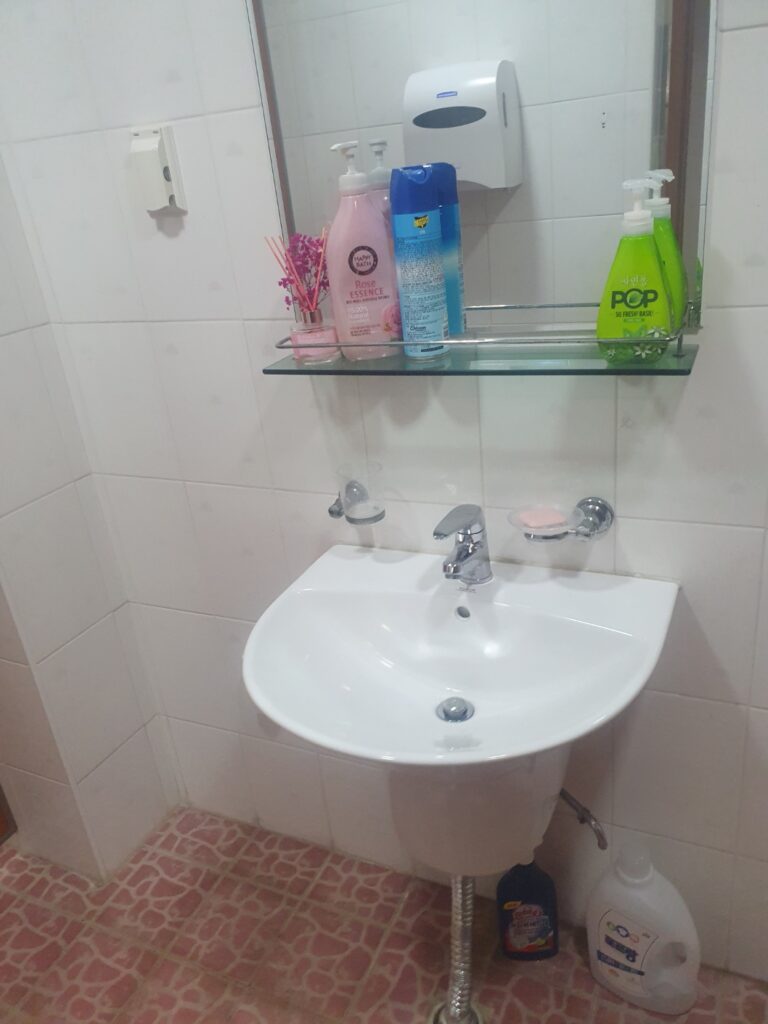 시흥 사무실청소 화장실