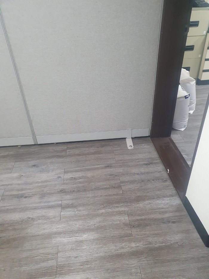 천안 사무실청소 바닥