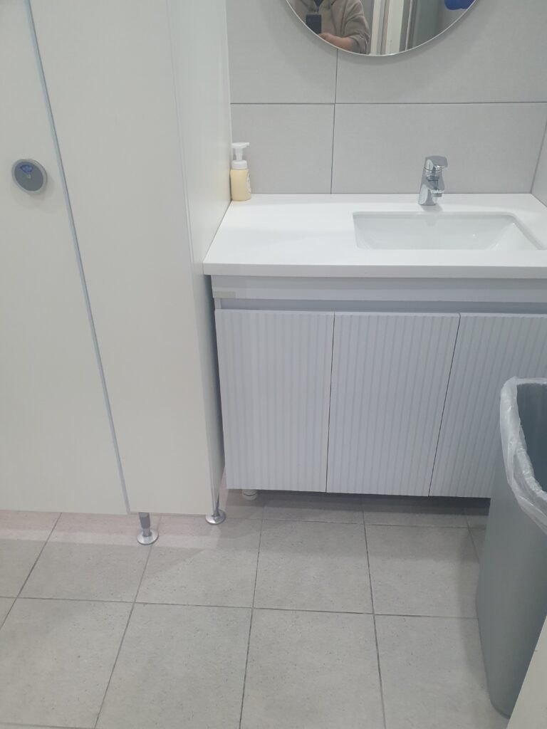 평택 사무실청소 화장실